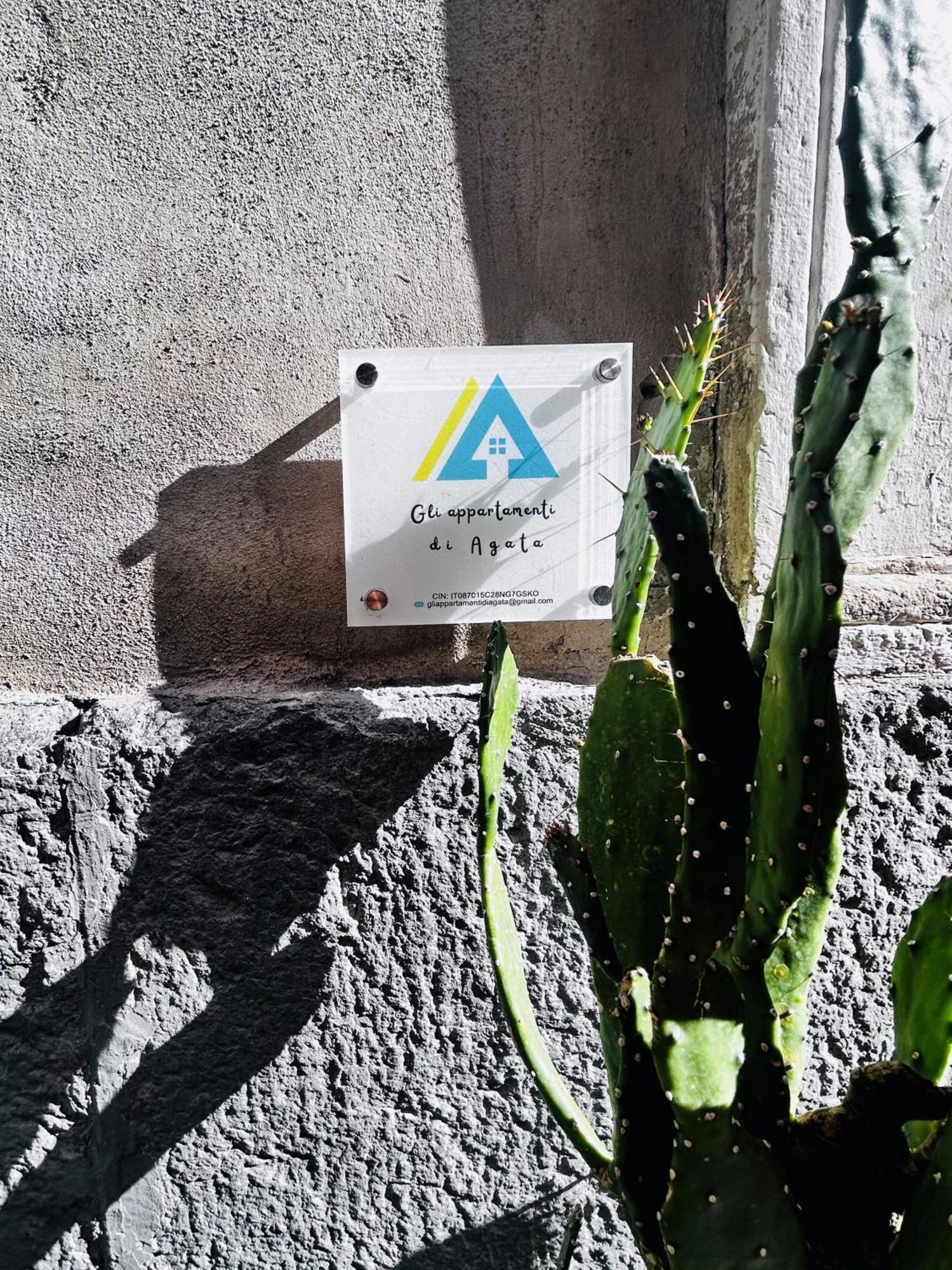 Gli Appartamenti Di Agata Catánia Buitenkant foto